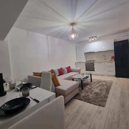 Dreams Escape 2 Apartment Craiova Exterior photo